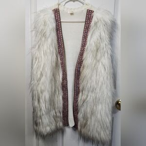 Xhilaration Women's Western Aztec Embroidered Trim Knit Warm Faux Fur Vest